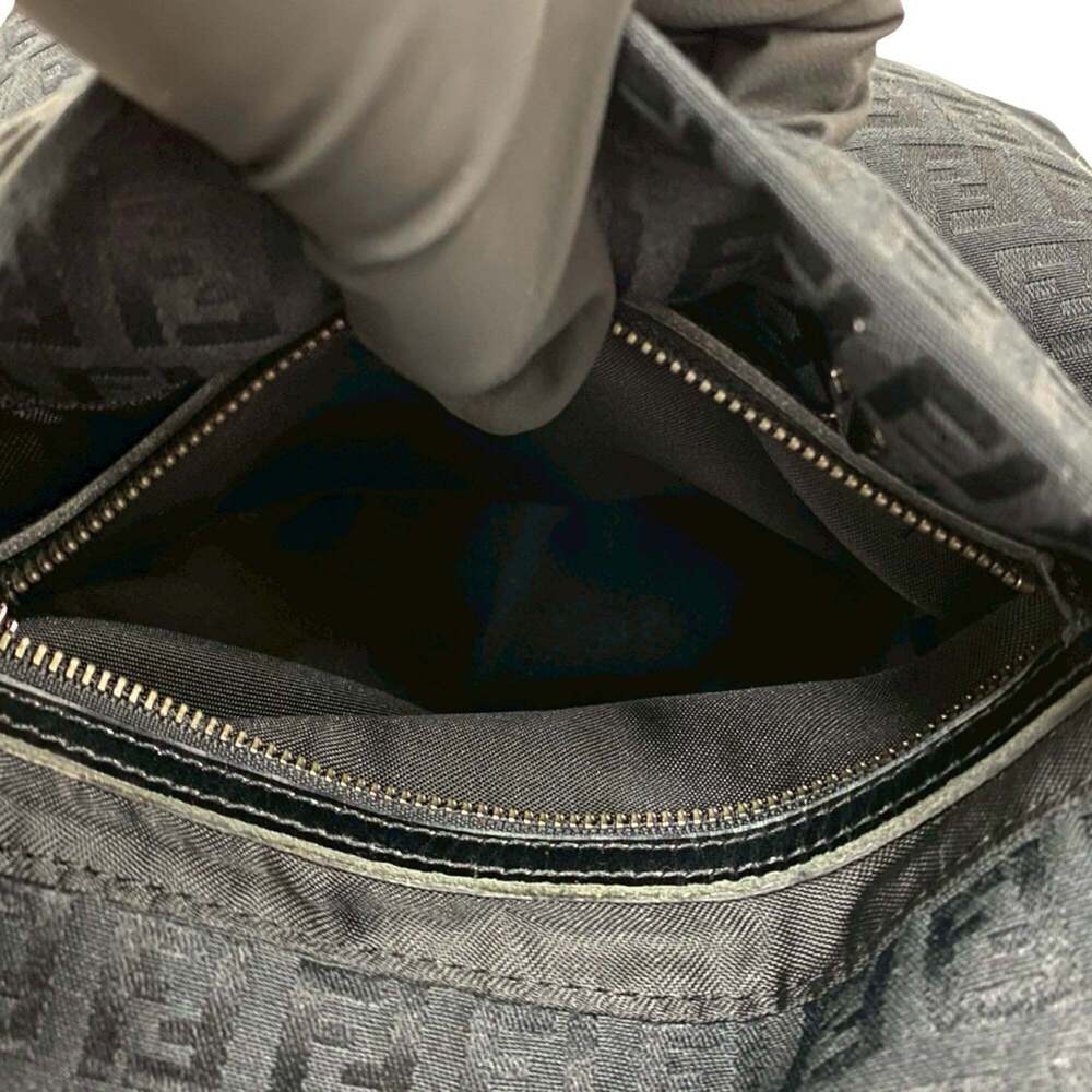FENDI Black Leather Shoulder Bag - Picture 10 of 10